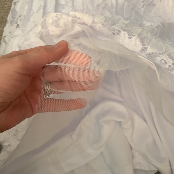 Girls White Dress - Picture 6 of 6